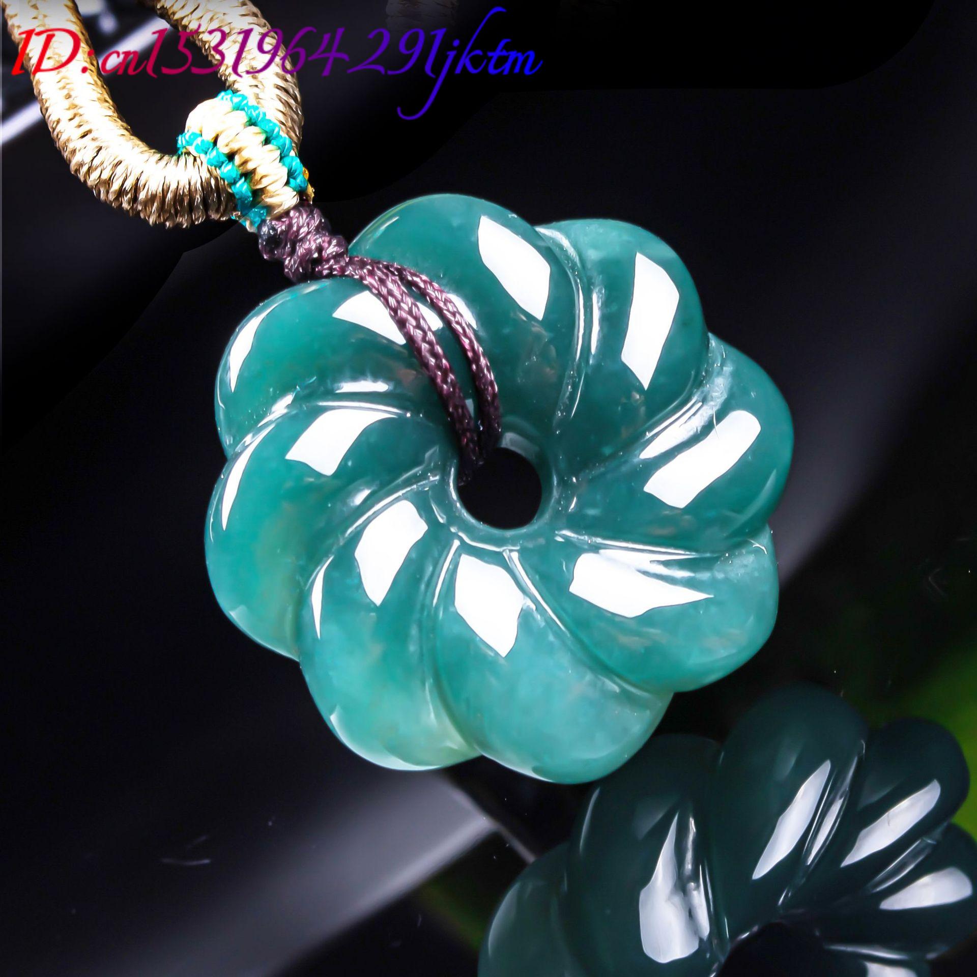 Natural Burmese Jadeite Flower - đánh giá và giá Cocktail Shaker Set